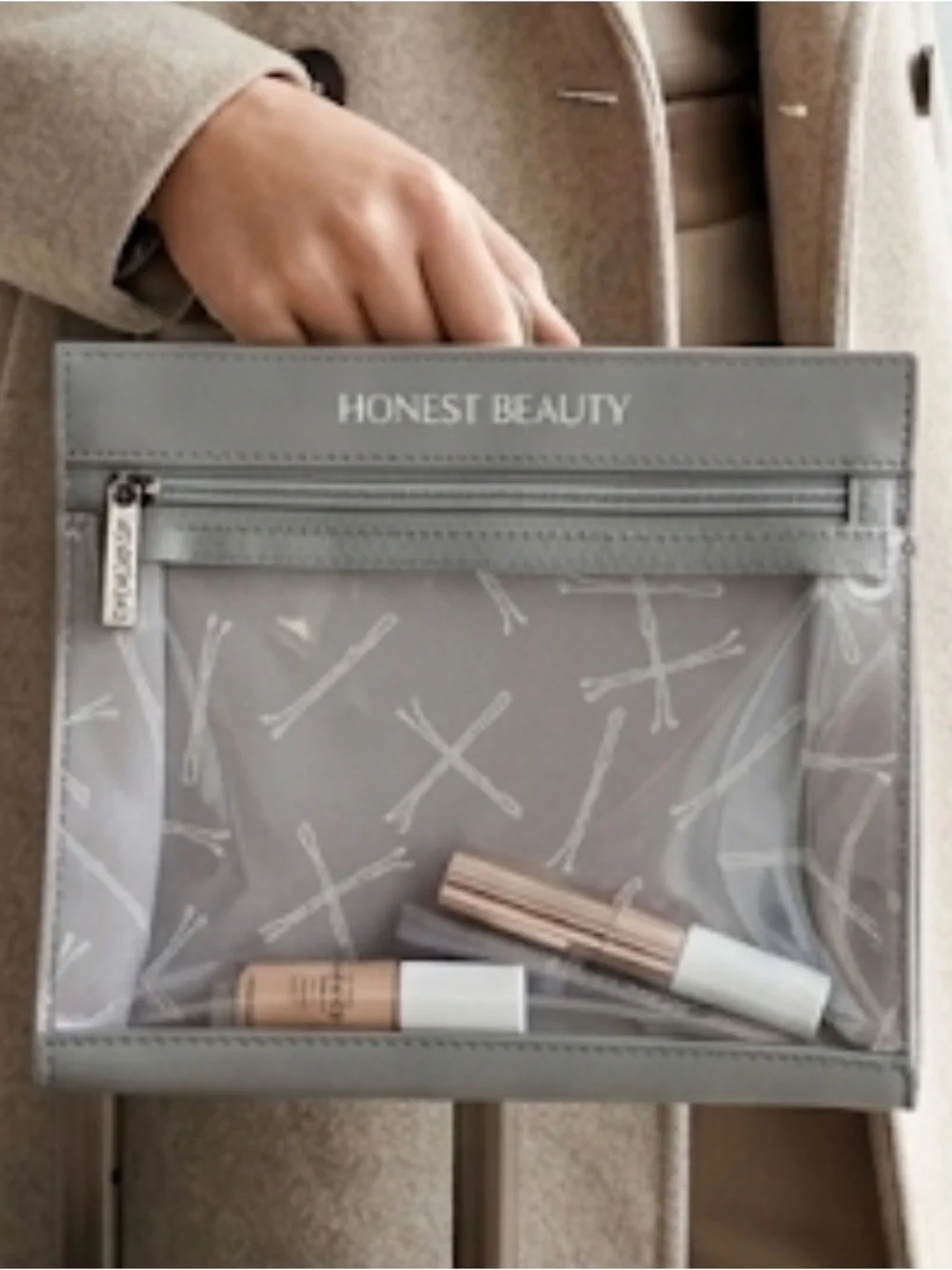 Honest Beauty Travel Bag